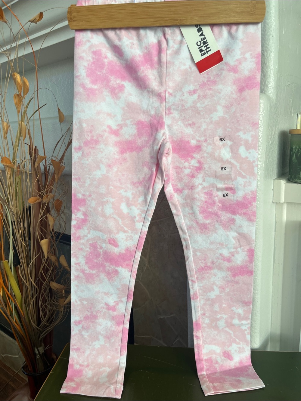 Epic Threads Pink & White Tie-Dye Leggings